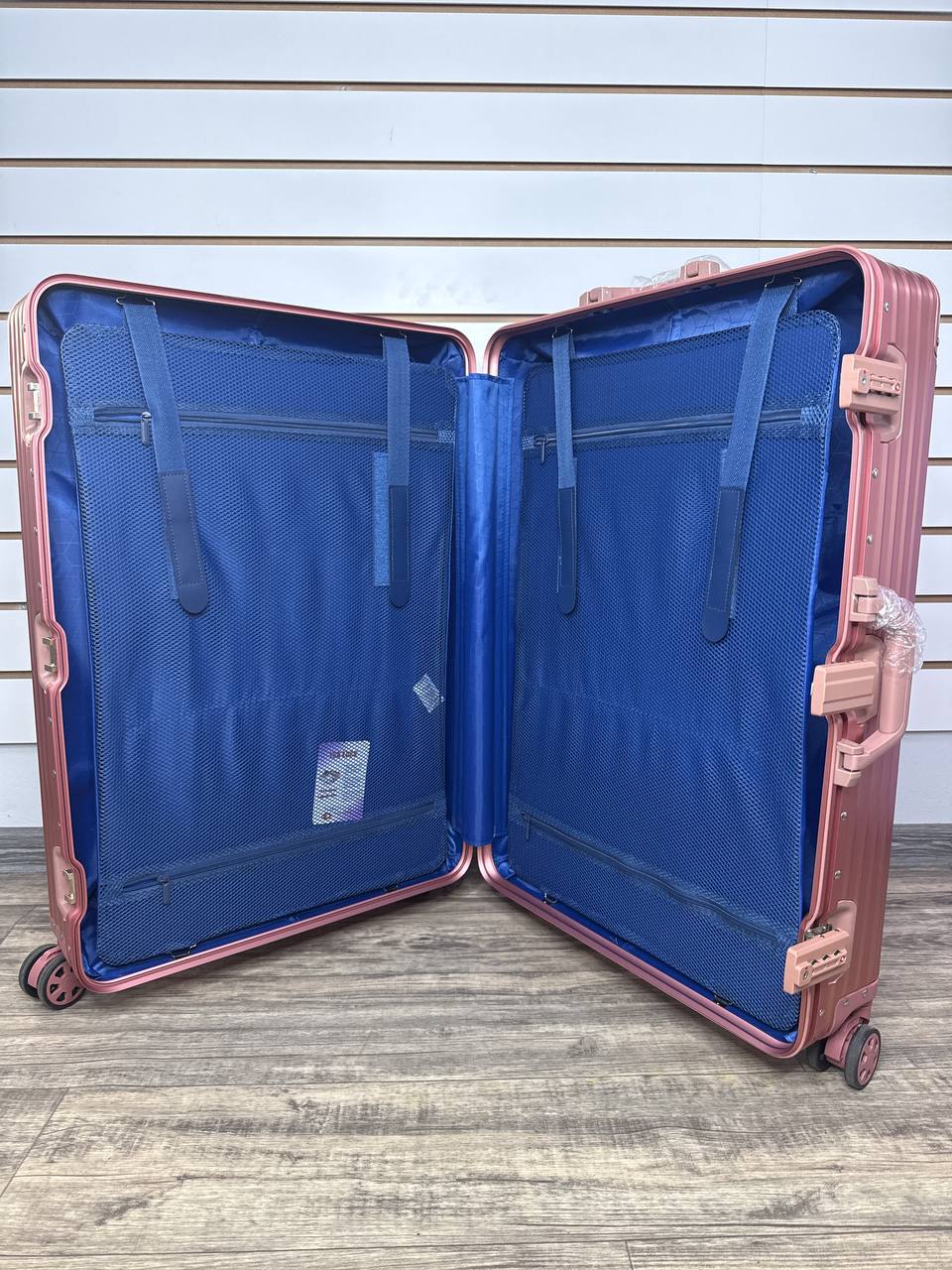 Чемодан алюминиевый L-XL - Розовое золото