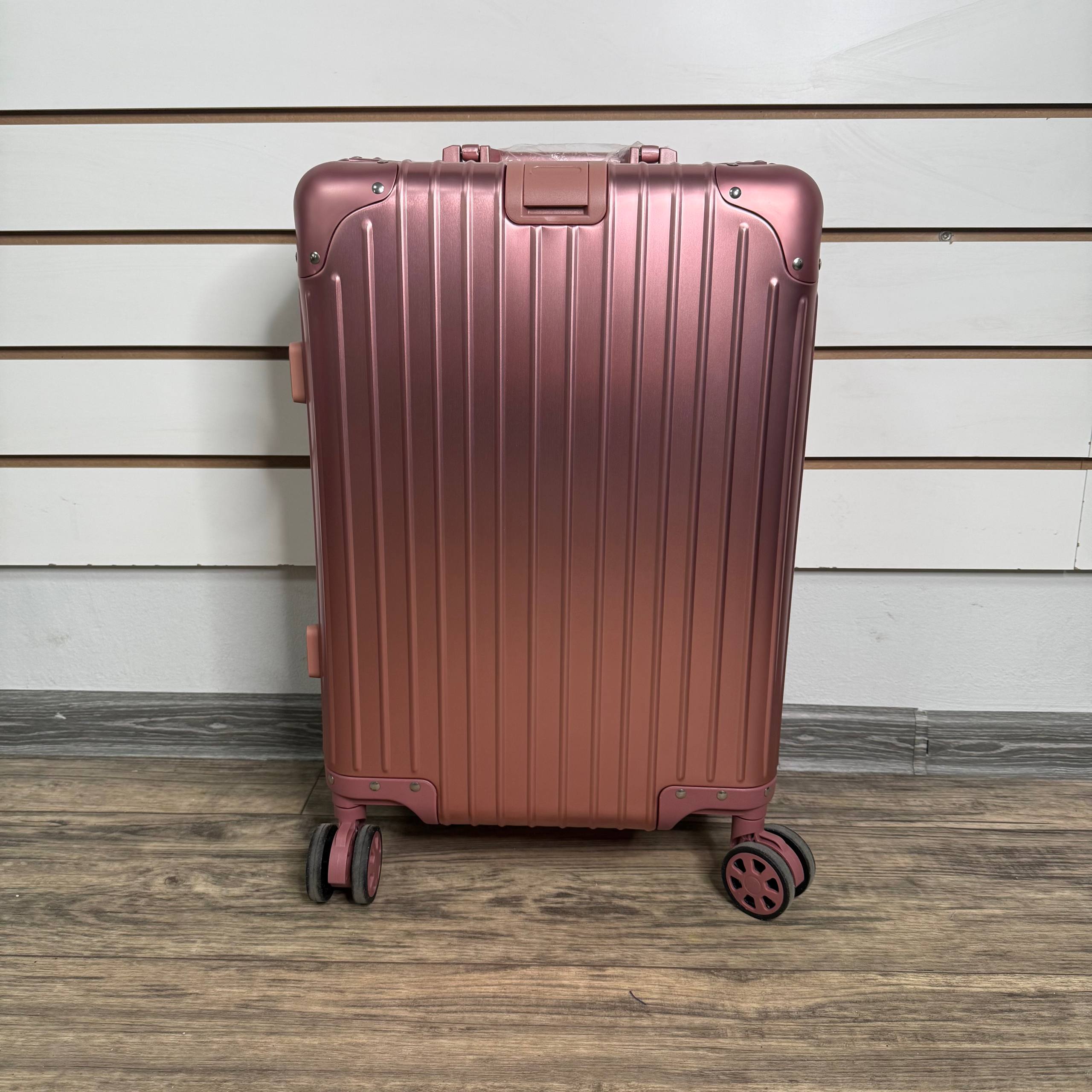 Чемодан алюминиевый S - Розовое золото