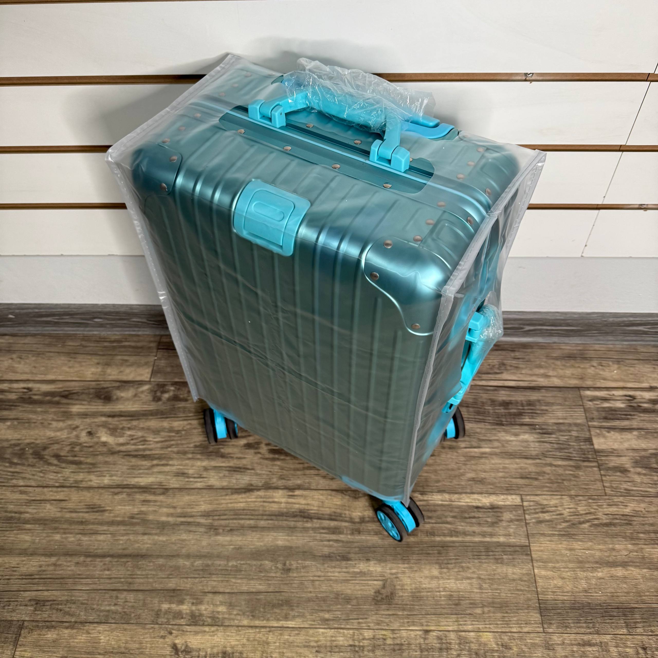 Чемодан алюминиевый S - Тиффани