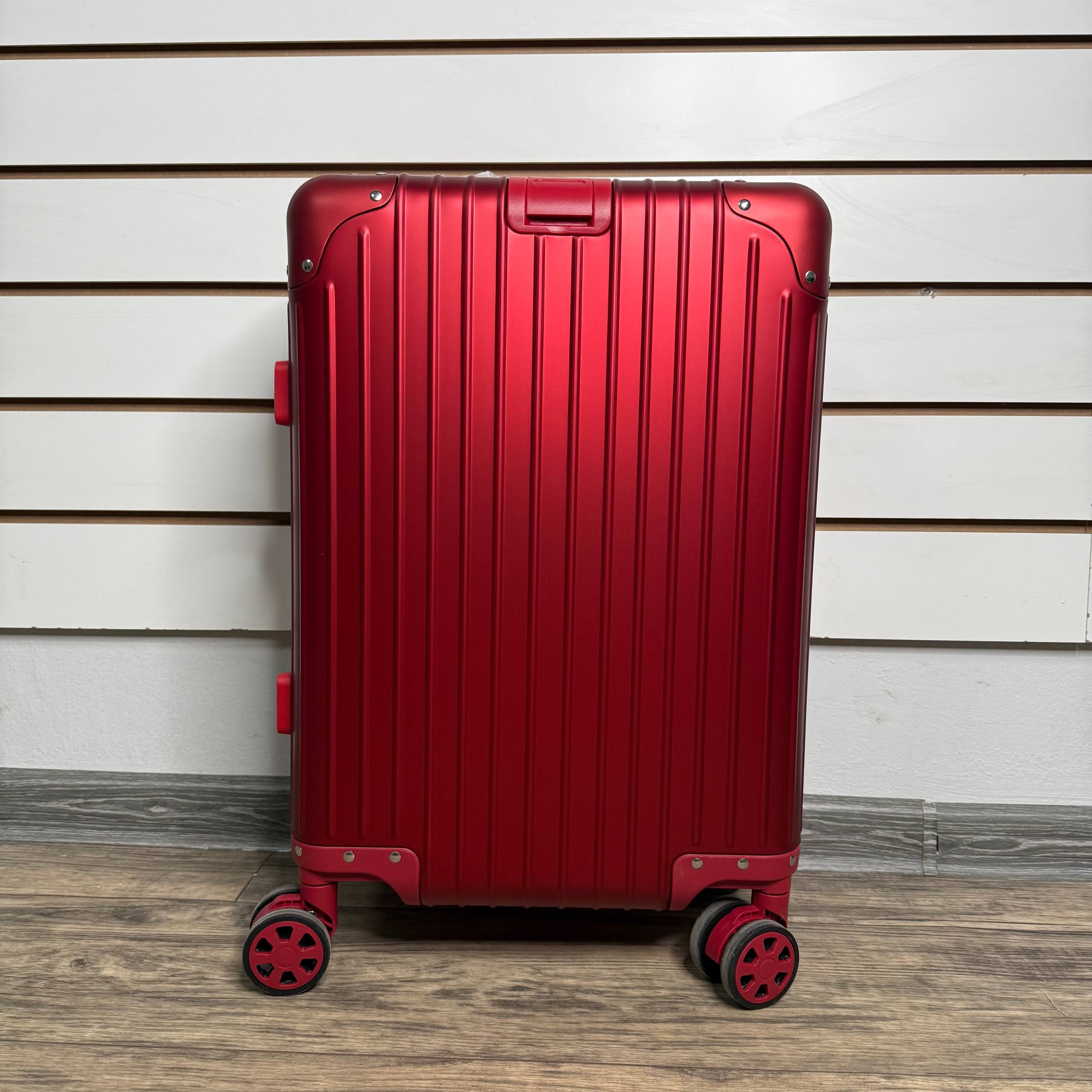 Чемодан алюминиевый S - Красный