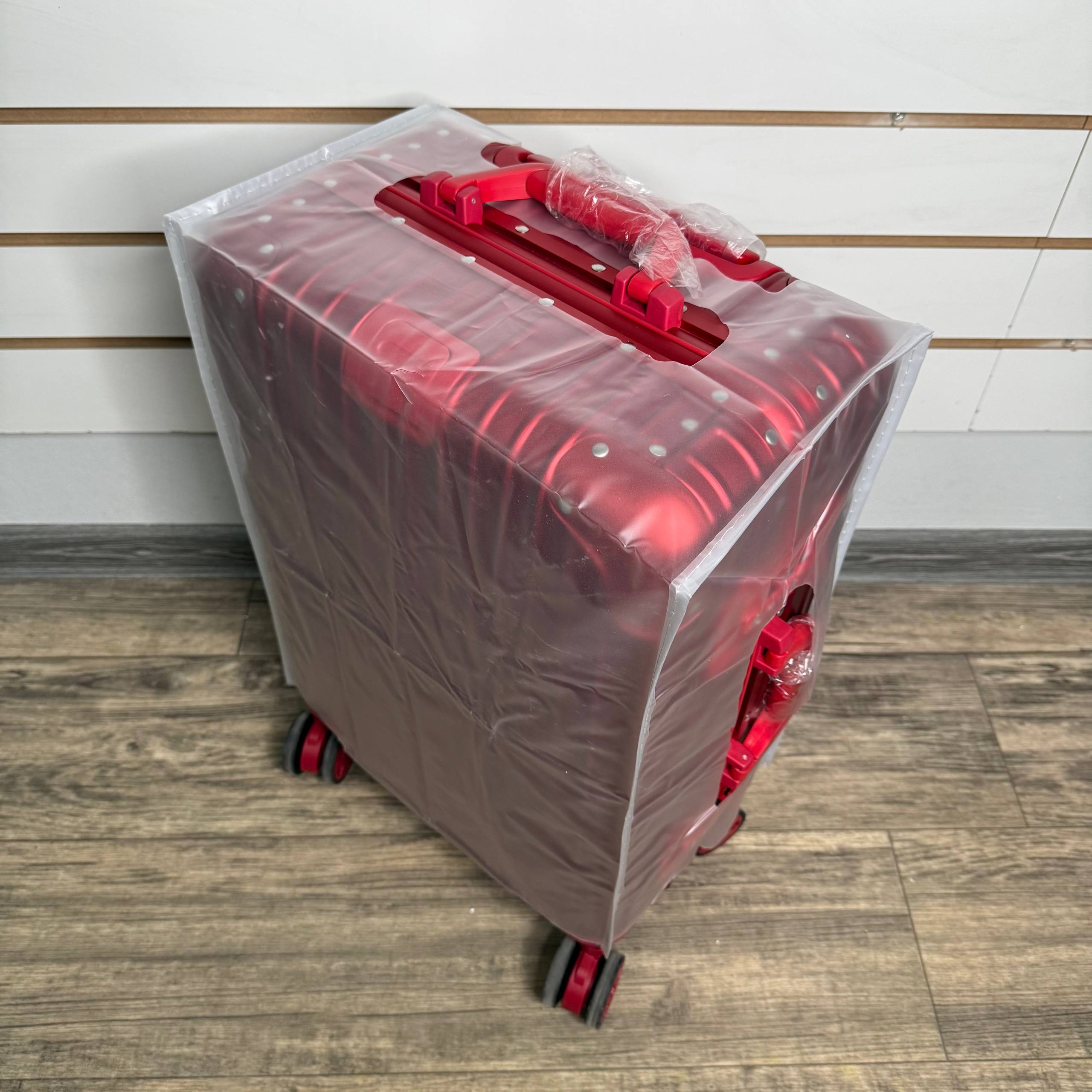 Чемодан алюминиевый S - Красный