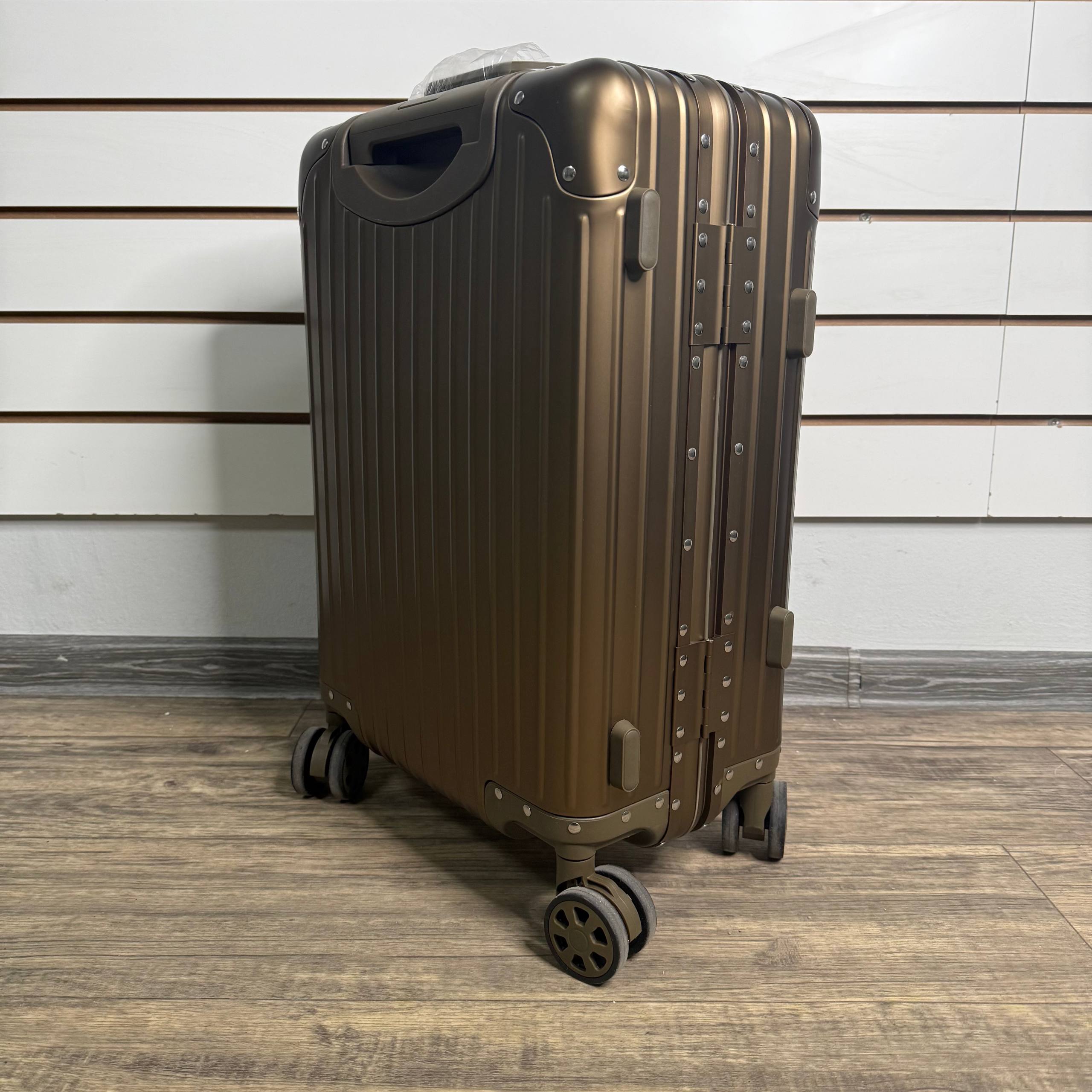 Чемодан алюминиевый S - Бронзовый
