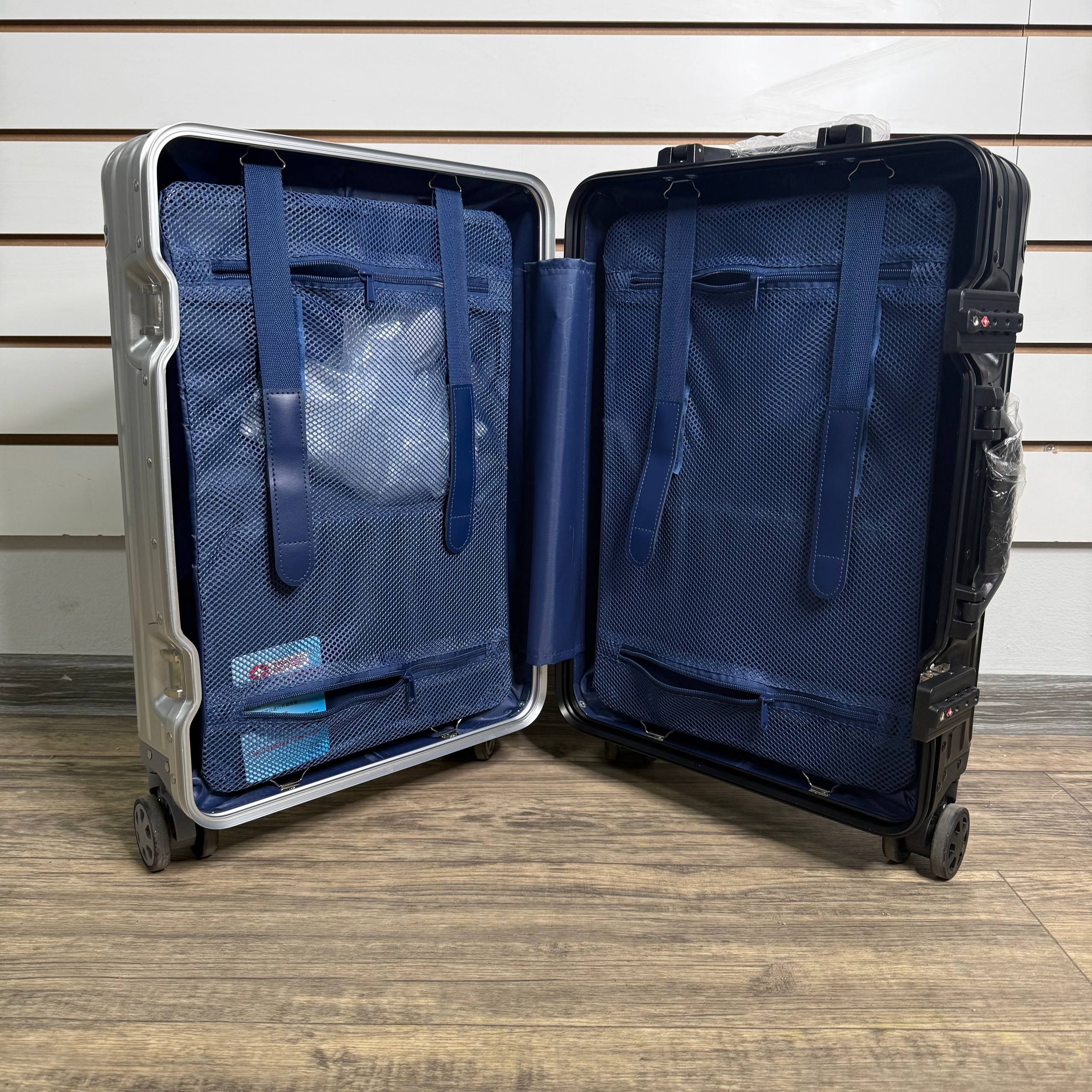 Чемодан алюминиевый S - Серебро/черный