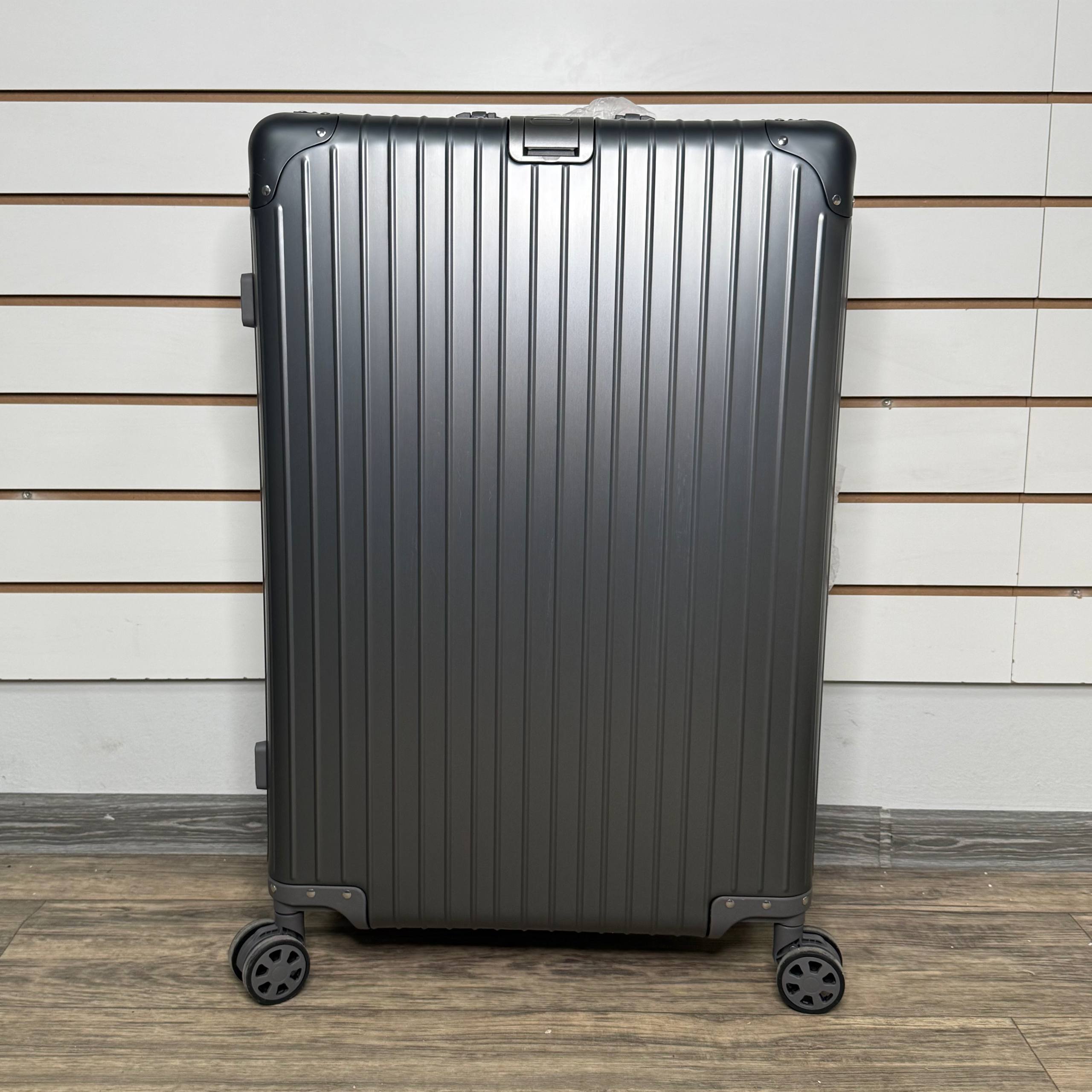 Чемодан алюминиевый L-XL - Серый