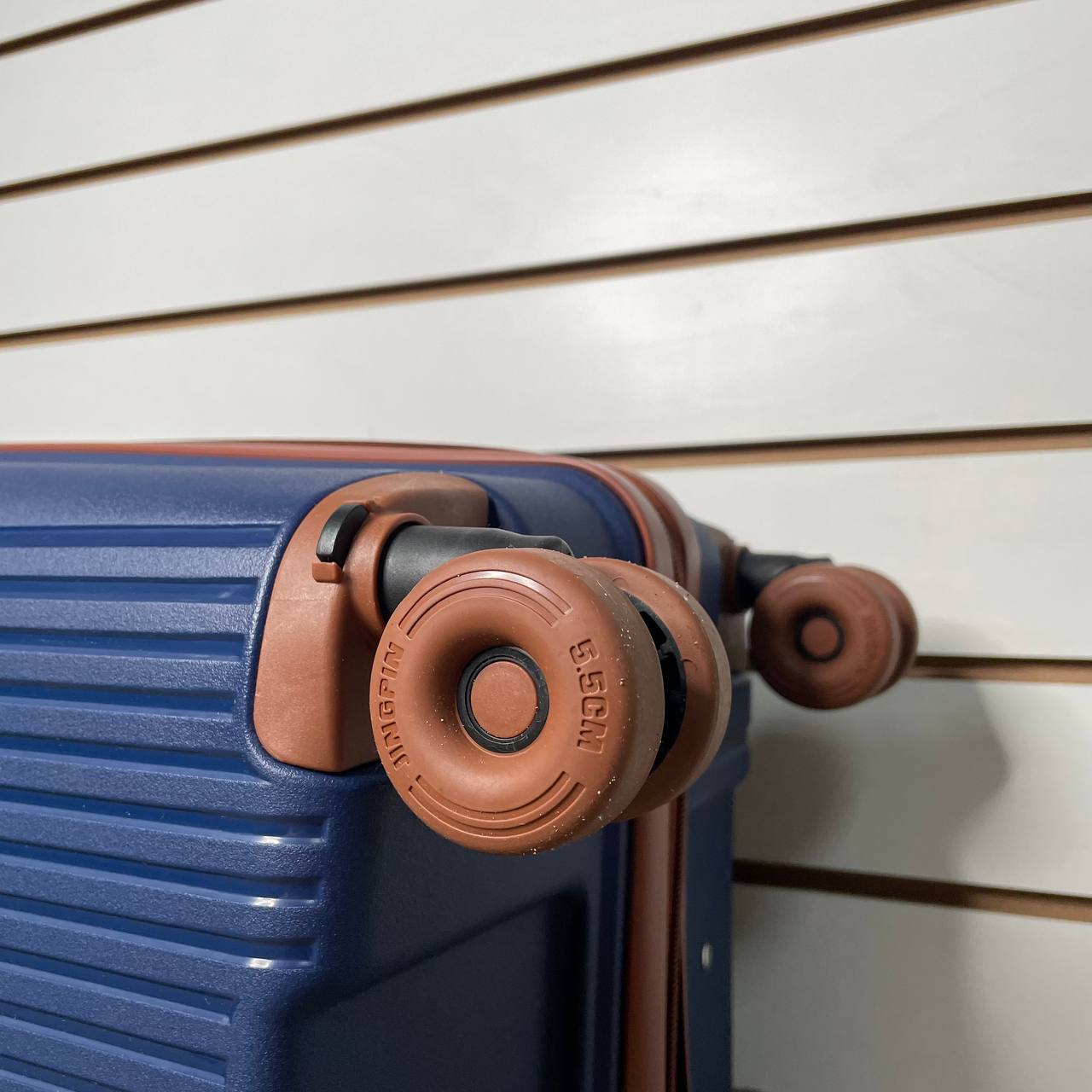 Чемодан полипропилен L - Синий