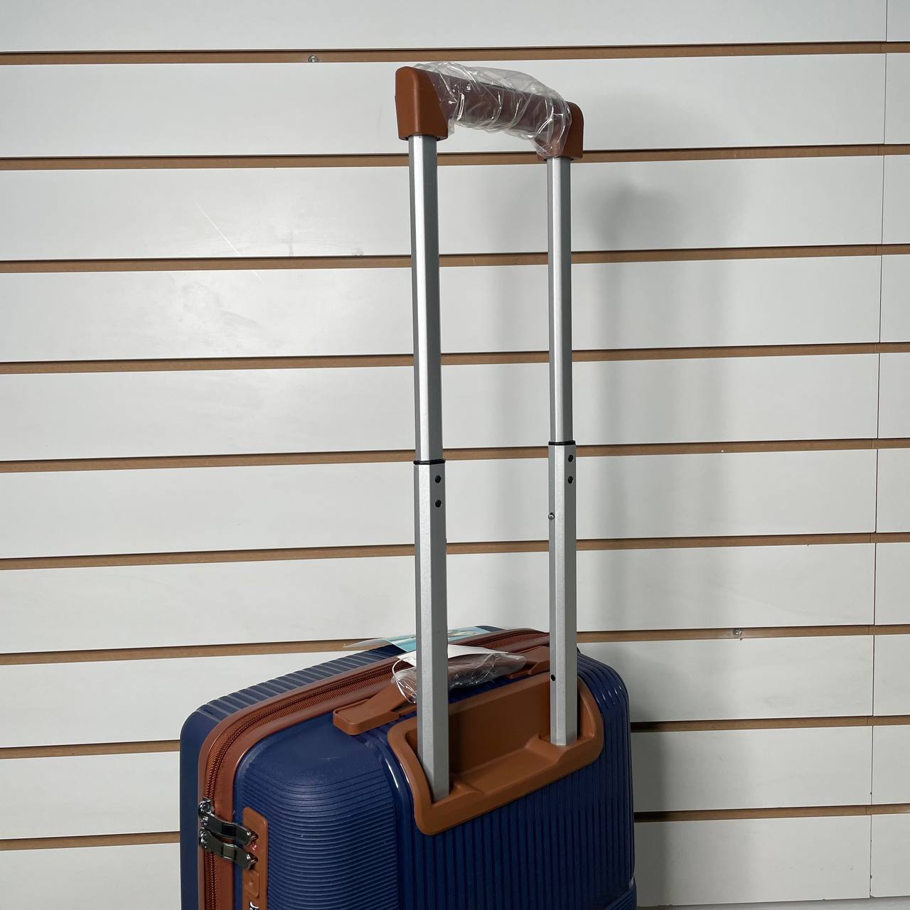 Чемодан полипропилен S - Синий