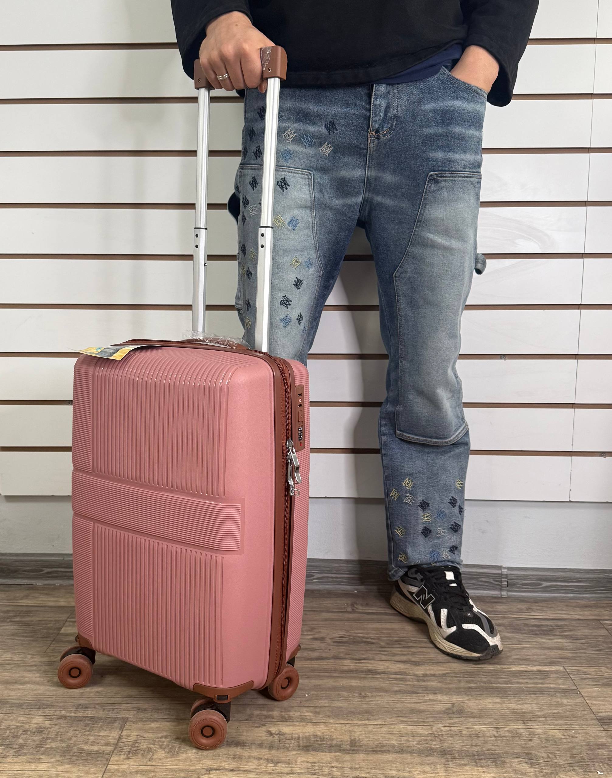 Чемодан полипропилен S - Нюдовый