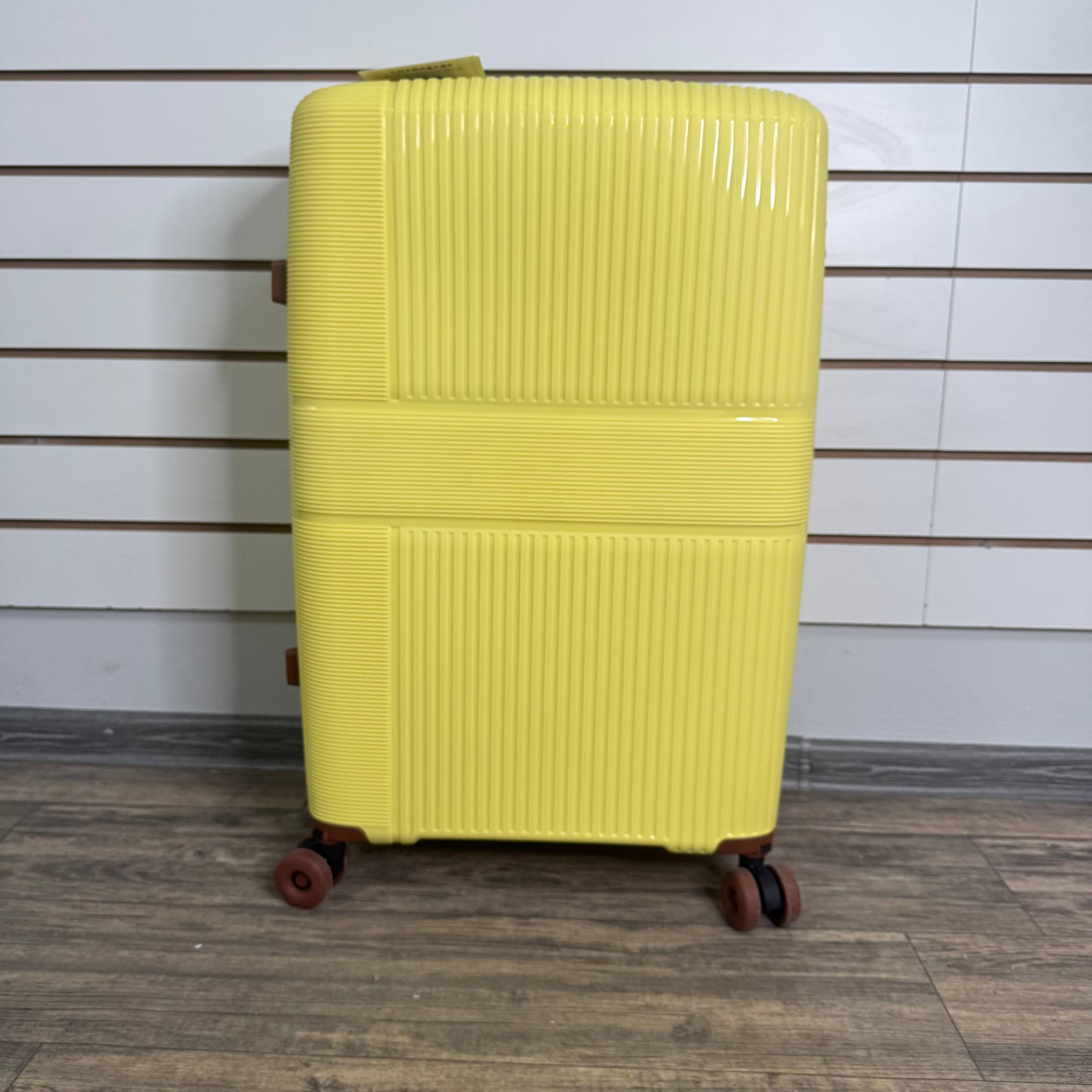 Чемодан полипропилен L - Желтый