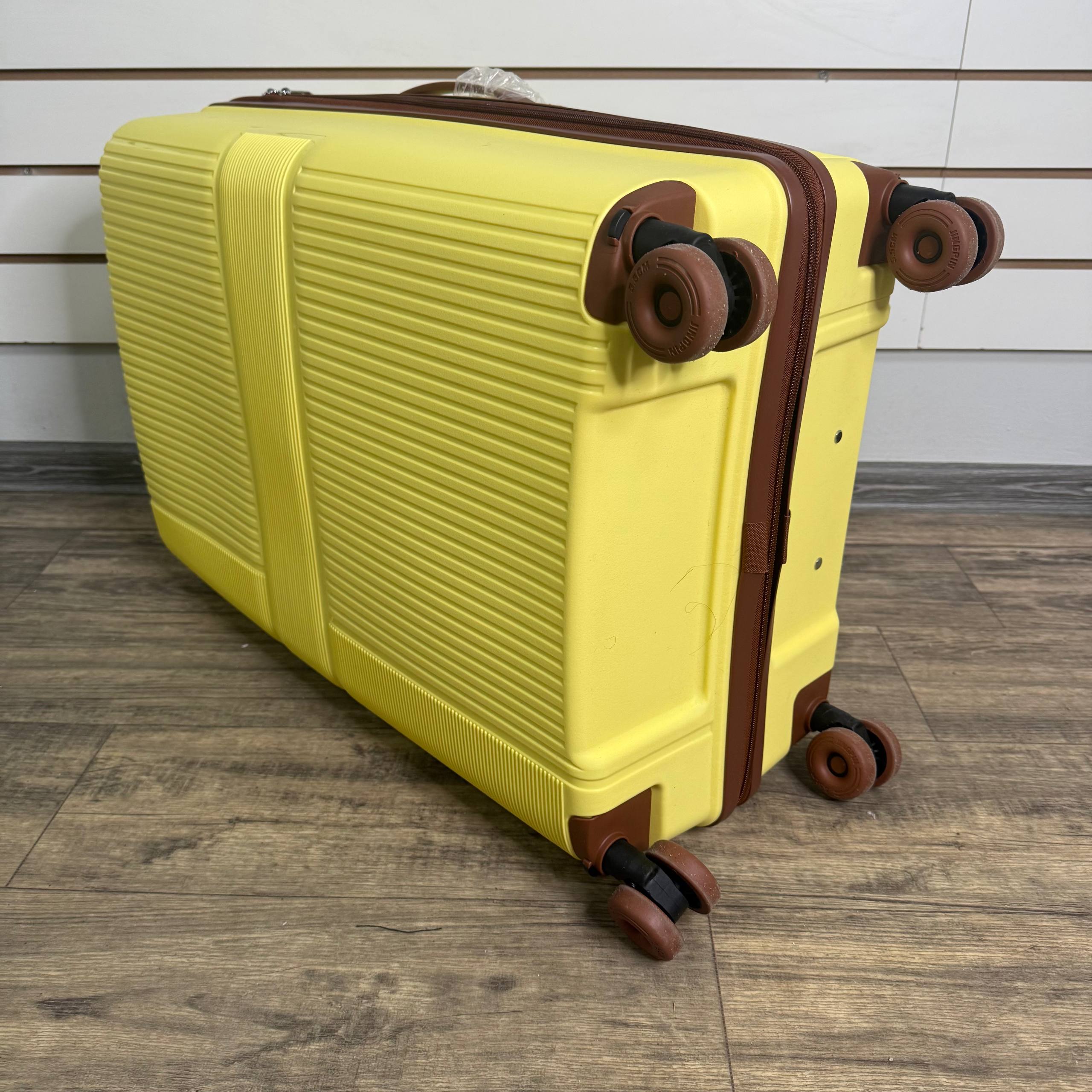 Чемодан полипропилен L - Желтый