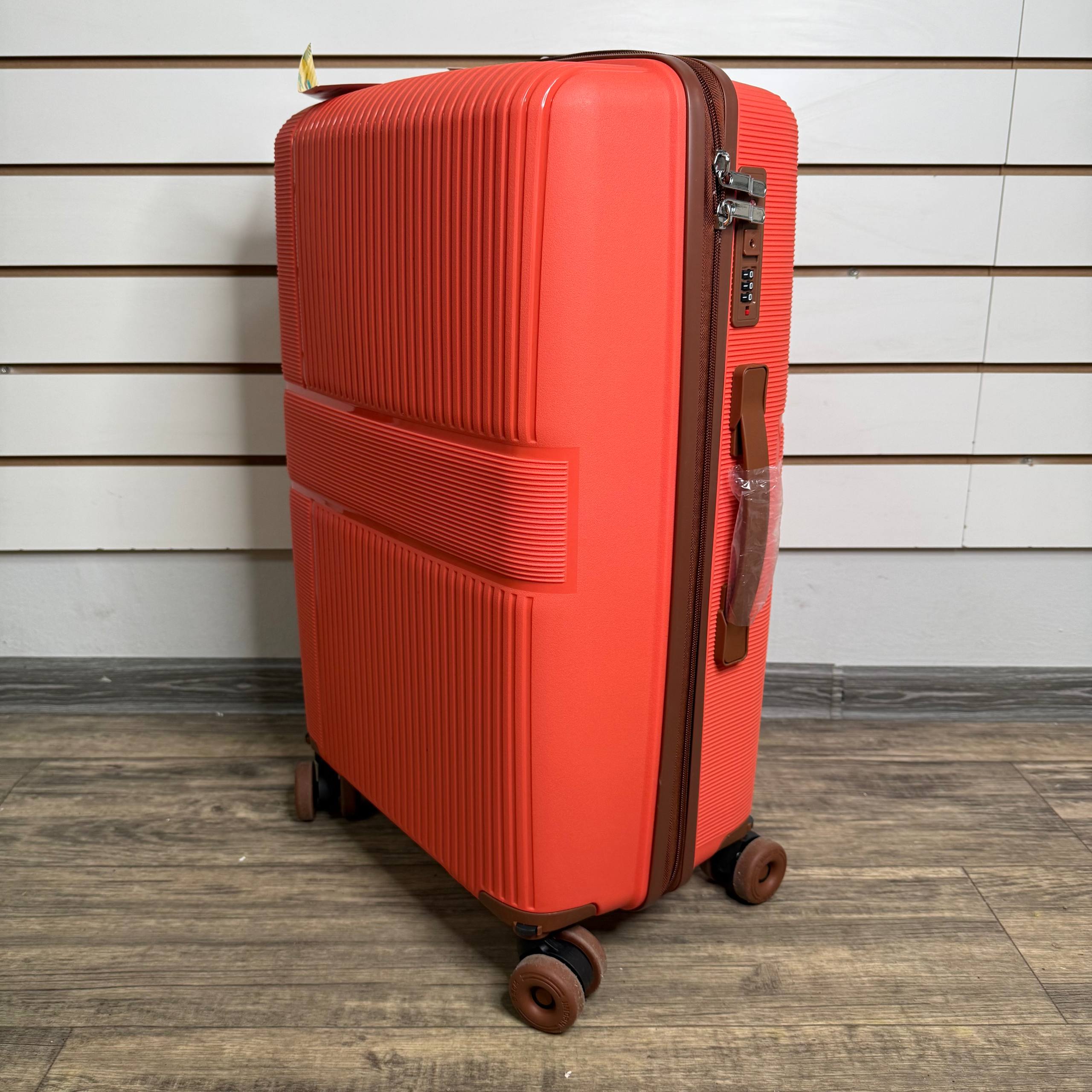 Чемодан полипропилен М - Оранжевый