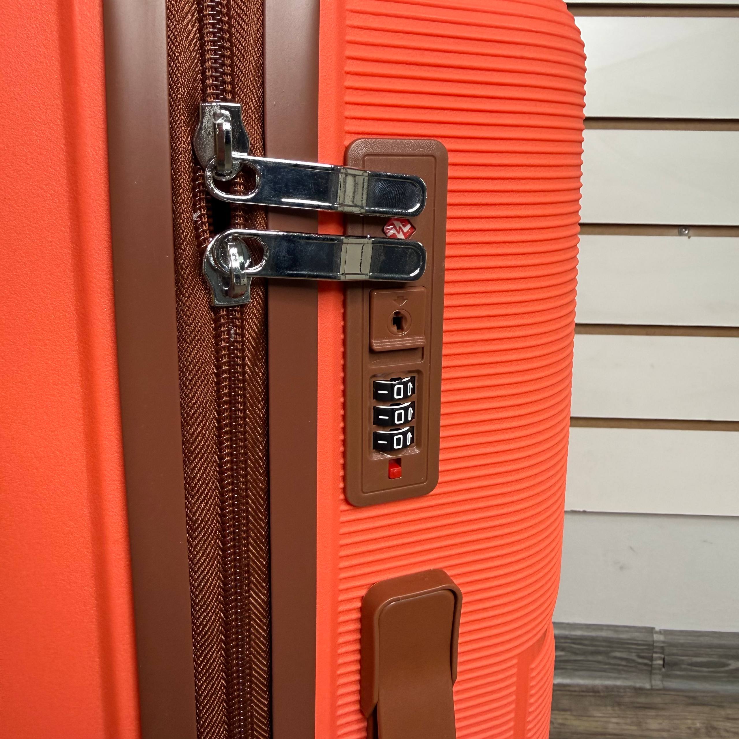 Чемодан полипропилен М - Оранжевый