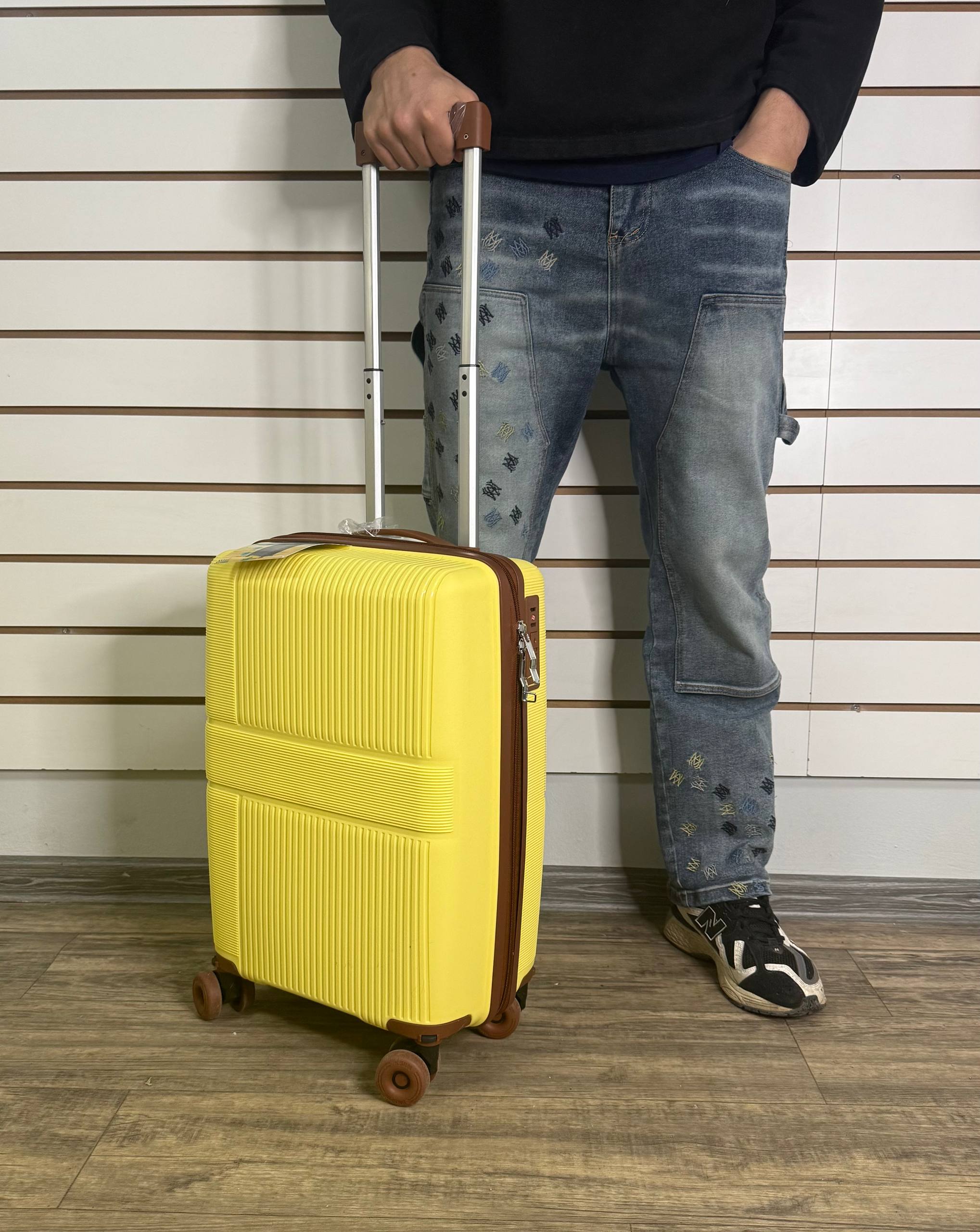 Чемодан полипропилен S - Желтый