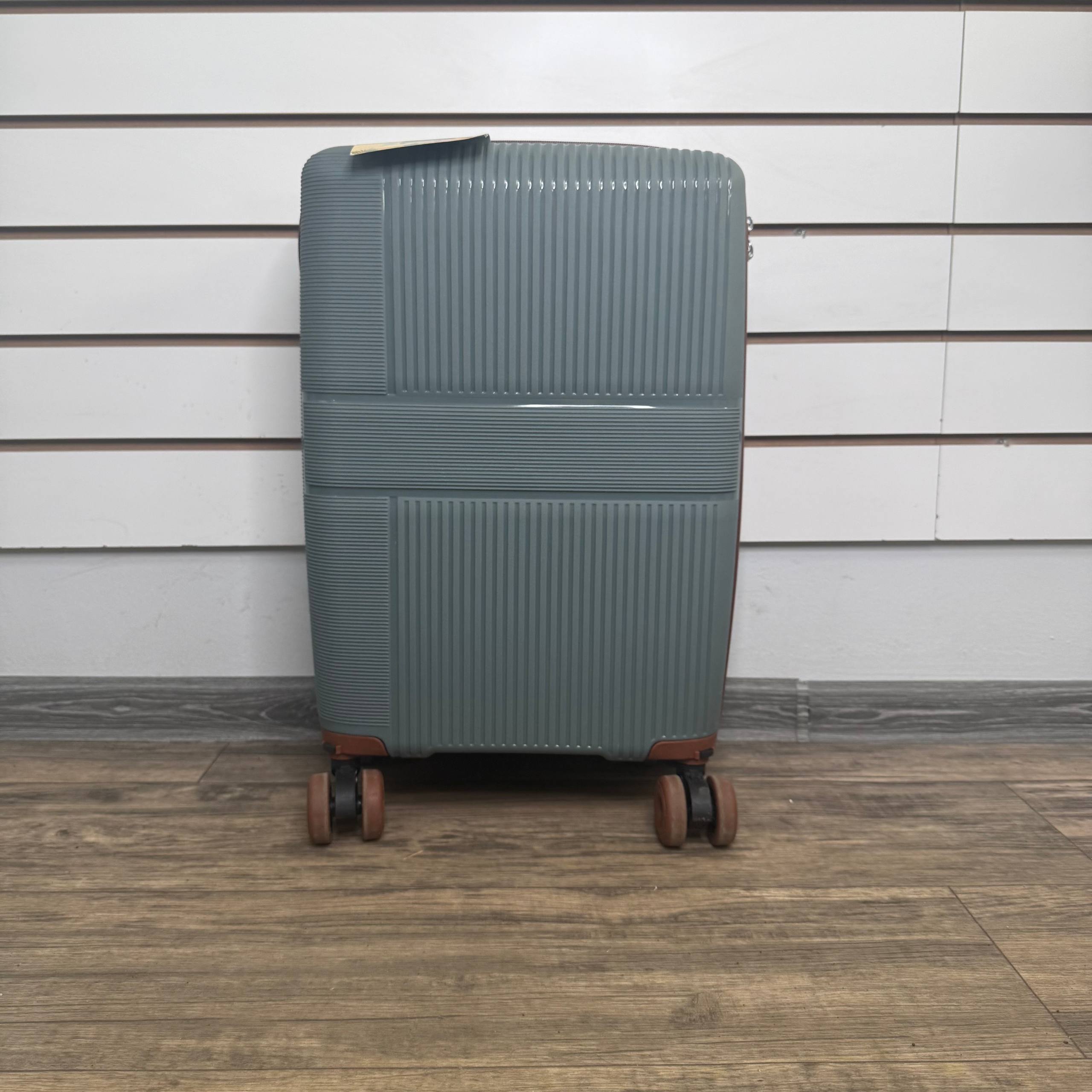 Чемодан полипропилен S - Светло-серый